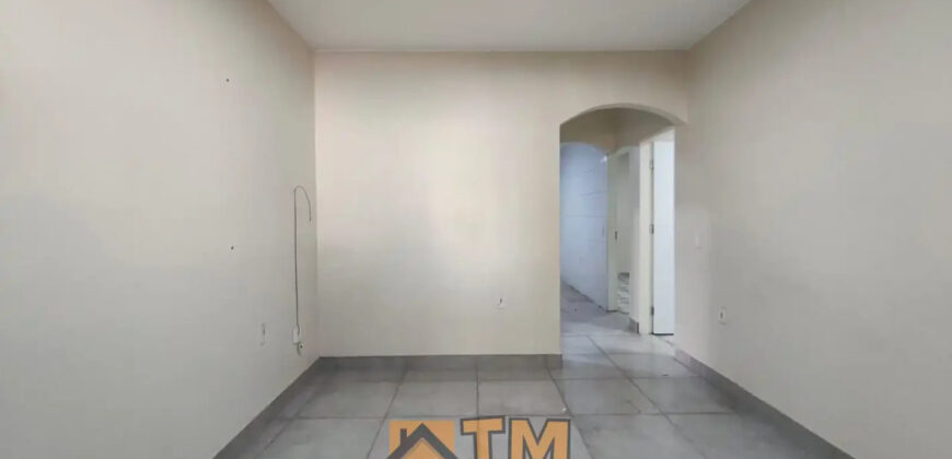 EXCELENTE CASA COM 3 QUARTOS, TODA NA LAJE, BEM LOCALIZADA, ESCRITURADA, BAIRRO RESIDENCIAL OESTE, EM SÃO SEBASTIÃO/DF.