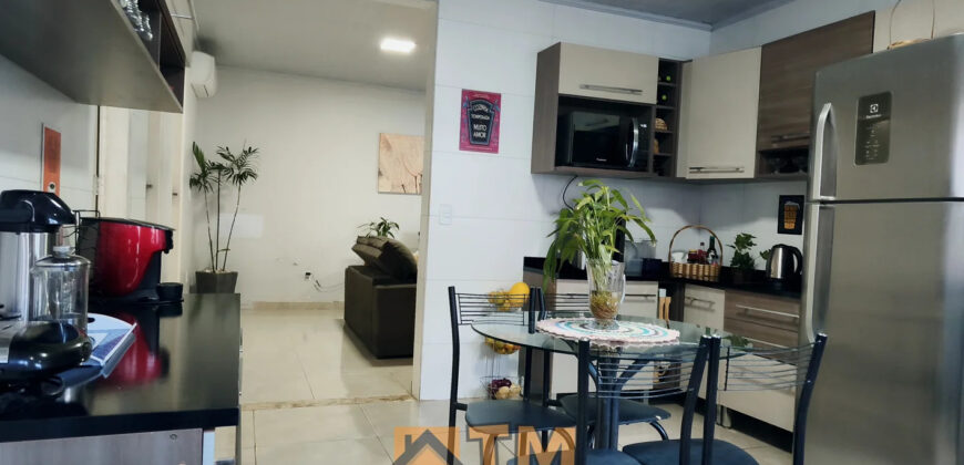 EXCELENTE CASA COM 4 QUARTOS, DE ESQUINA, NASCENTE, ARMÁRIOS , CHURRASQUEIRA, BEM LOCALIZADA, PROXIMA AO SUPER MERCADO UNIÃO NO BAIRRO RESIDENCIAL OESTE, EM SÃO SEBASTIÃO/DF.