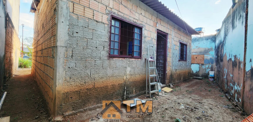 CASA COM 2 QUARTOS, BEM LOCALIZADA, BAIRRO SÃO FRANCISCO, EM SÃO SEBASTIÃO/DF.