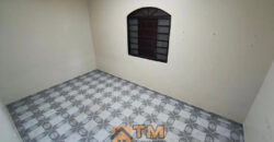 EXCELENTE CASA COM 3 QUARTOS, TODA NA LAJE, BEM LOCALIZADA, ESCRITURADA, BAIRRO RESIDENCIAL OESTE, EM SÃO SEBASTIÃO/DF.