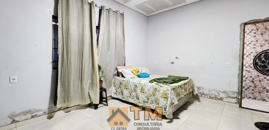 CASA COM 3 QUARTOS, SUITE, PERTO DA PARADA DE ONIBUS E COMERCIO EM GERAL, NO BAIRRO RESIDENCIAL VITORIA, EM SÃO SEBASTIÃO/DF.