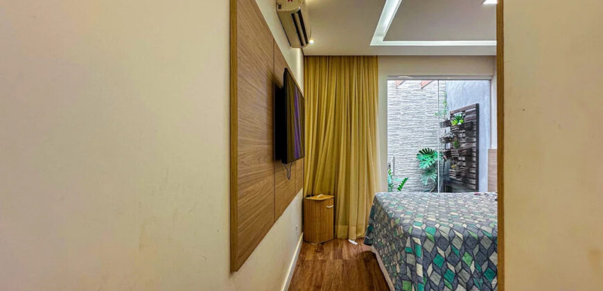 Maravilhosa Casa, Nova, Moderna, com Fino Acabamento, Armários Planejados, na Laje, no Condomínio Villages do Sol, Jardim Botânico /DF. Próxima ao condomínio Quintas dos Ipês.
