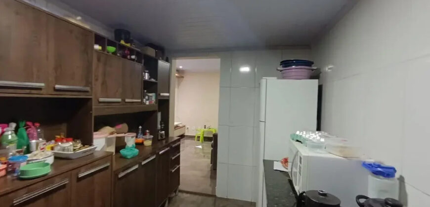 Excelente Casa com 2 Quartos, Piscina, Churrasqueira, Bairro Morro da Cruz, em São Sebastião /DF.