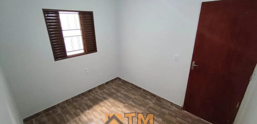 Excelente Casa com 2 Quartos, B. Morro da Cruz, São Sebastião/DF.