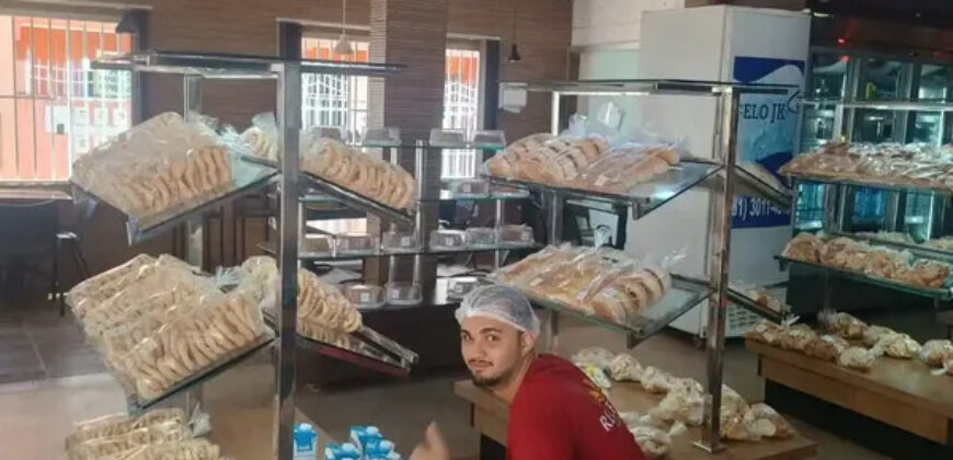 OPORTUNIDADE! IMÓVEL COMERCIAL, DE ESQUINA, LOJA E APARTAMENTOS