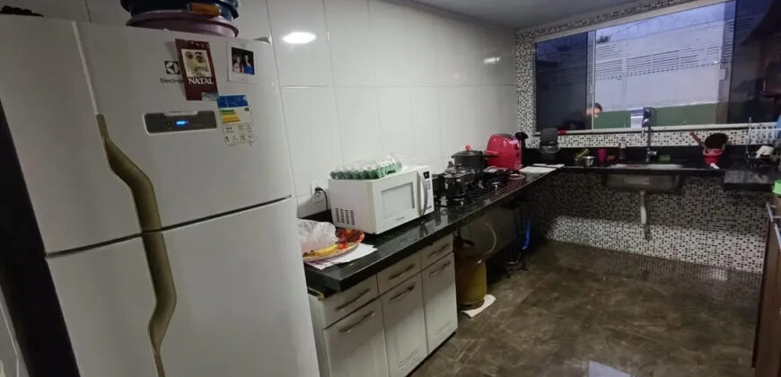 Excelente Casa com 2 Quartos, Piscina, Churrasqueira, Bairro Morro da Cruz, em São Sebastião /DF.