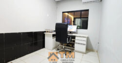 MARAVILHOSA CASA, COM FINO ACABAMENTO, ARMÁRIOS PLANEJADOS, AUTOMAÇÃO, PISCINA AQUECIDA, CHURRASQUEIRA, PRONTA PARA MORAR!