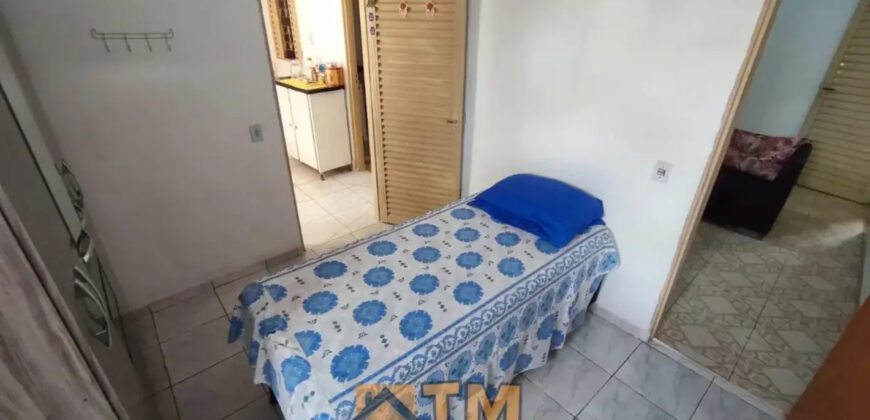 EXCELENTE SOBRADO DE ESQUINA NA QUADRA 104 DO BAIRRO RESIDENCIAL OESTE EM SÃO SEBASTIÃO DF. SÃO 3 MORADIAS COM ENTRADA INDEPENDENTE.