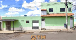 EXCELENTE SOBRADO DE ESQUINA NA QUADRA 104 DO BAIRRO RESIDENCIAL OESTE EM SÃO SEBASTIÃO DF. SÃO 3 MORADIAS COM ENTRADA INDEPENDENTE.