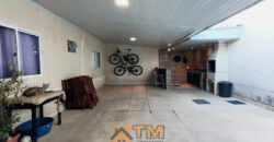 EXCELENTE CASA COM 4 QUARTOS, DE ESQUINA, NASCENTE, ARMÁRIOS , CHURRASQUEIRA, BEM LOCALIZADA, PROXIMA AO SUPER MERCADO UNIÃO NO BAIRRO RESIDENCIAL OESTE, EM SÃO SEBASTIÃO/DF.