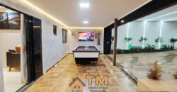 MARAVILHOSA CASA, COM FINO ACABAMENTO, ARMÁRIOS PLANEJADOS, AUTOMAÇÃO, PISCINA AQUECIDA, CHURRASQUEIRA, PRONTA PARA MORAR!