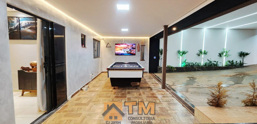 MARAVILHOSA CASA, COM FINO ACABAMENTO, ARMÁRIOS PLANEJADOS, AUTOMAÇÃO, PISCINA AQUECIDA, CHURRASQUEIRA, PRONTA PARA MORAR!