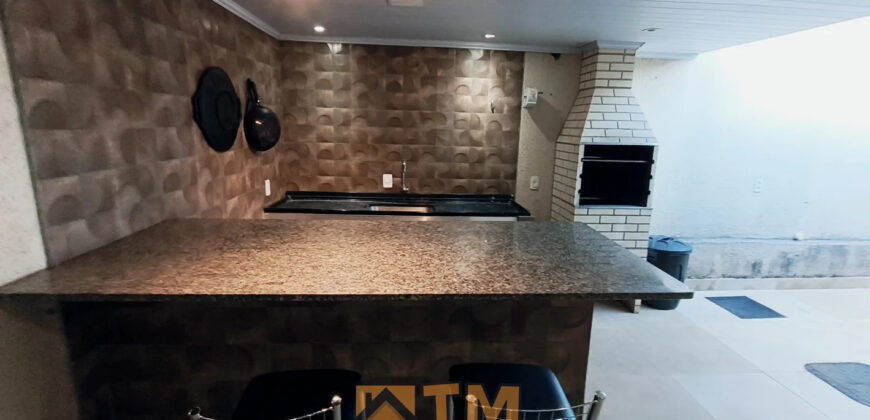 EXCELENTE CASA COM 4 QUARTOS, DE ESQUINA, NASCENTE, ARMÁRIOS , CHURRASQUEIRA, BEM LOCALIZADA, PROXIMA AO SUPER MERCADO UNIÃO NO BAIRRO RESIDENCIAL OESTE, EM SÃO SEBASTIÃO/DF.