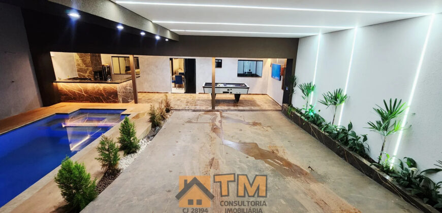 MARAVILHOSA CASA, COM FINO ACABAMENTO, ARMÁRIOS PLANEJADOS, AUTOMAÇÃO, PISCINA AQUECIDA, CHURRASQUEIRA, PRONTA PARA MORAR!