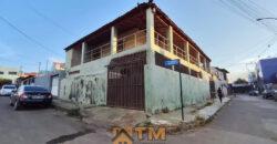 SOBRADO DE ESQUINA COM 1 CASA E 3 KITNETS E UMA GALPÃO, NO BAIRRO VILA NOVA EM SÃO SEBASTIÃO DF.