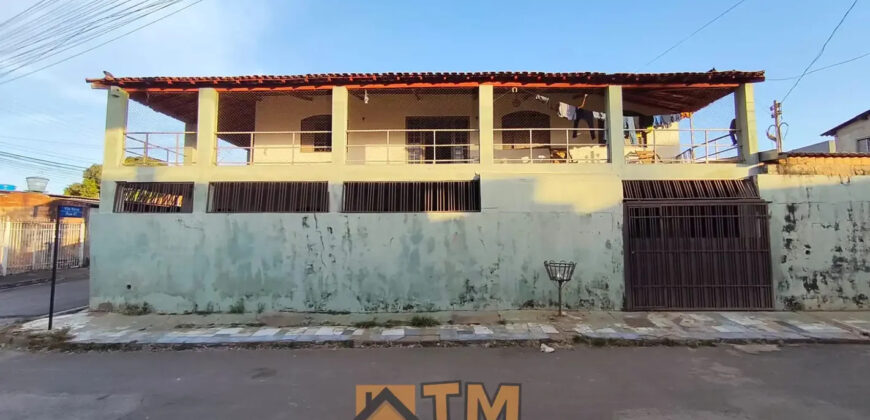 SOBRADO DE ESQUINA COM 1 CASA E 3 KITNETS E UMA GALPÃO, NO BAIRRO VILA NOVA EM SÃO SEBASTIÃO DF.