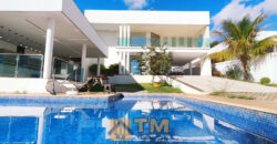 Conquiste seu novo lar no Condomínio Ouro Vermelho I, no bairro Jardim Botânico, em Brasília. Uma linda casa de 600m², moderna e espaçosa, que une conforto, praticidade e um estilo de vida exclusivo para você e sua família. Aproveite o melhor de morar em uma residência com amplas suítes e uma infraestrutura completa de lazer.