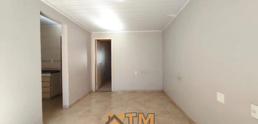 CASA COM 3 QUARTOS, EXCELENTE LOCALIZAÇÃO, NASCENTE, ARMÁRIOS , CHURRASQUEIRA, PROXIMA A ADMINISTRAÇÃO REGIONAL, NO BAIRRO RESIDENCIAL OESTE, EM SÃO SEBASTIÃO/DF.