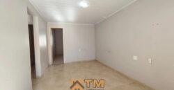 CASA COM 3 QUARTOS, EXCELENTE LOCALIZAÇÃO, NASCENTE, ARMÁRIOS , CHURRASQUEIRA, PROXIMA A ADMINISTRAÇÃO REGIONAL, NO BAIRRO RESIDENCIAL OESTE, EM SÃO SEBASTIÃO/DF.