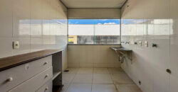 Conquiste seu novo lar no Condomínio Ouro Vermelho I, no bairro Jardim Botânico, em Brasília. Uma linda casa de 600m², moderna e espaçosa, que une conforto, praticidade e um estilo de vida exclusivo para você e sua família. Aproveite o melhor de morar em uma residência com amplas suítes e uma infraestrutura completa de lazer.