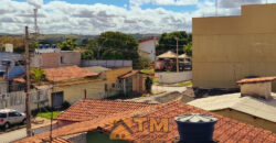 CASA COM 3 QUARTOS, MAIS UM SOBRADO NOS FUNDOS COM 2 LAJES – EXCELENTE LOCALIZAÇÃO, IMÓVEL MISTO, COMERCIAL E RESIDENCIAL, ATRÁS DO CORPO DE BOMBEIRO, NO BAIRRO RESIDENCIAL OESTE, EM SÃO SEBASTIÃO/DF.